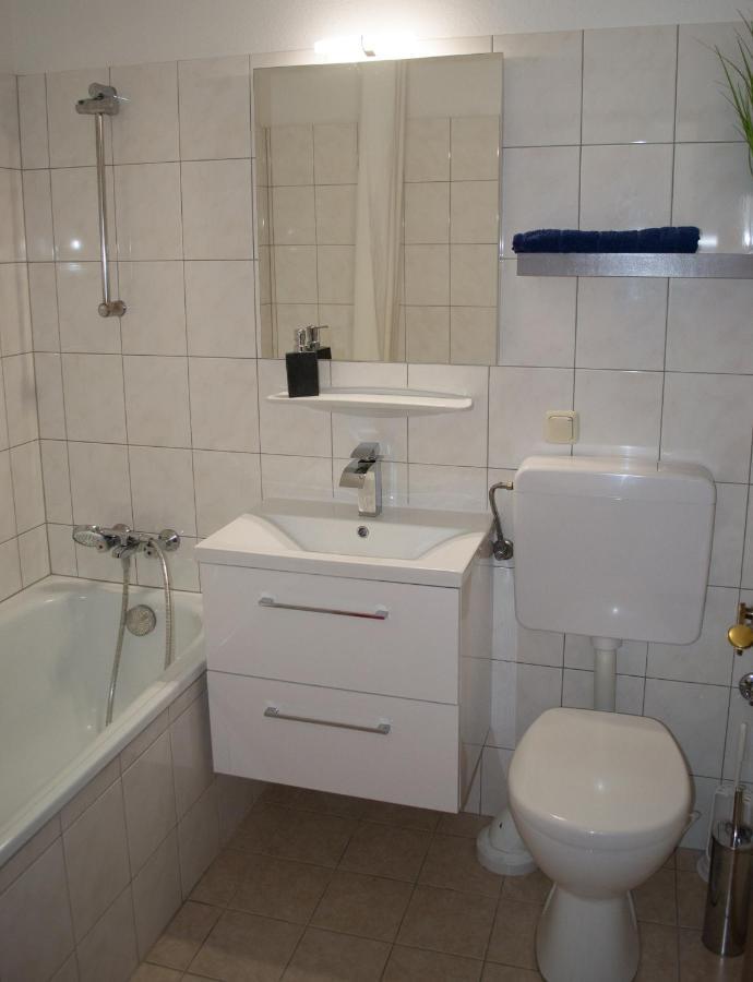 Apartment Noemi Бад Гоисерн Экстерьер фото